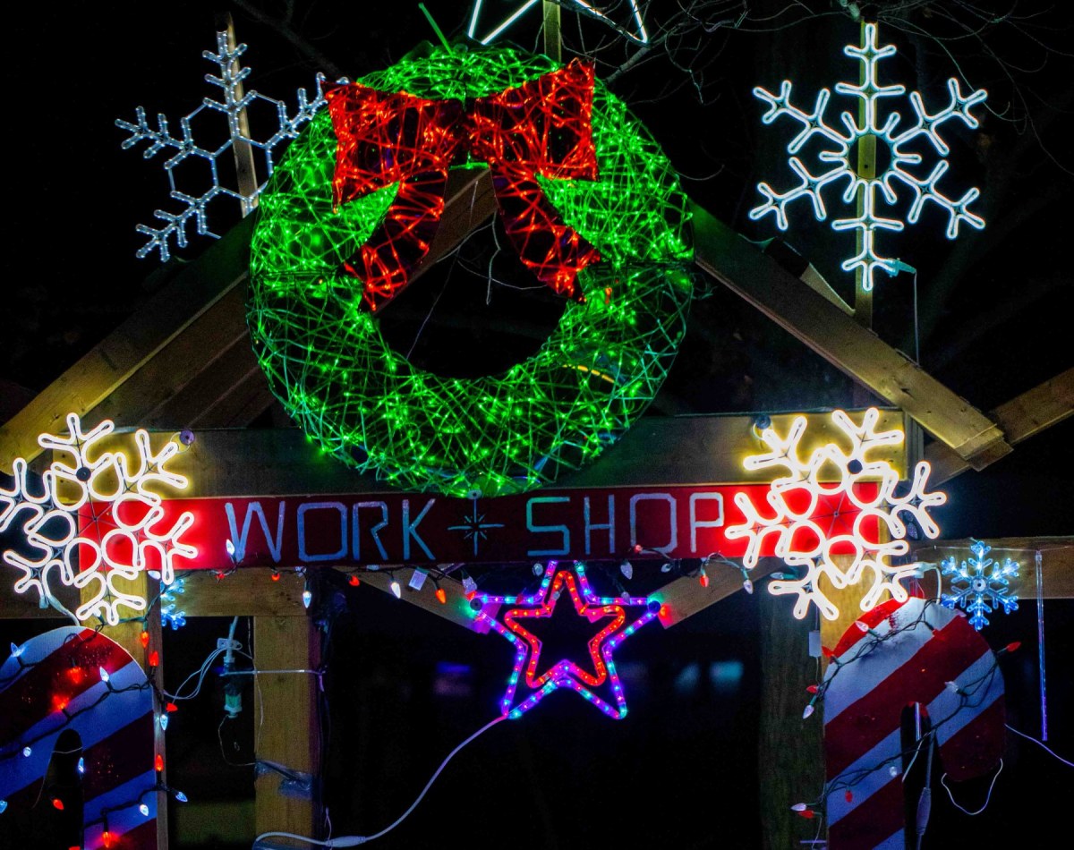 Wreath and work shop